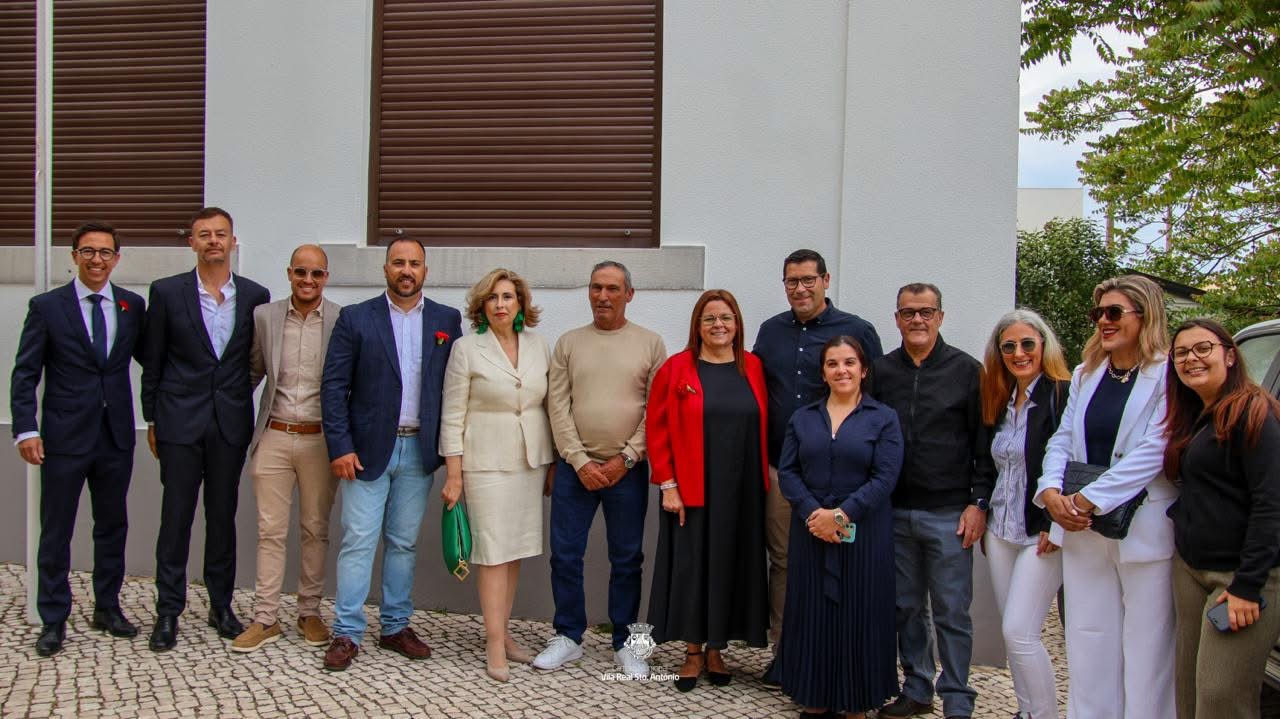 Fotografia de grupo na cerimónia